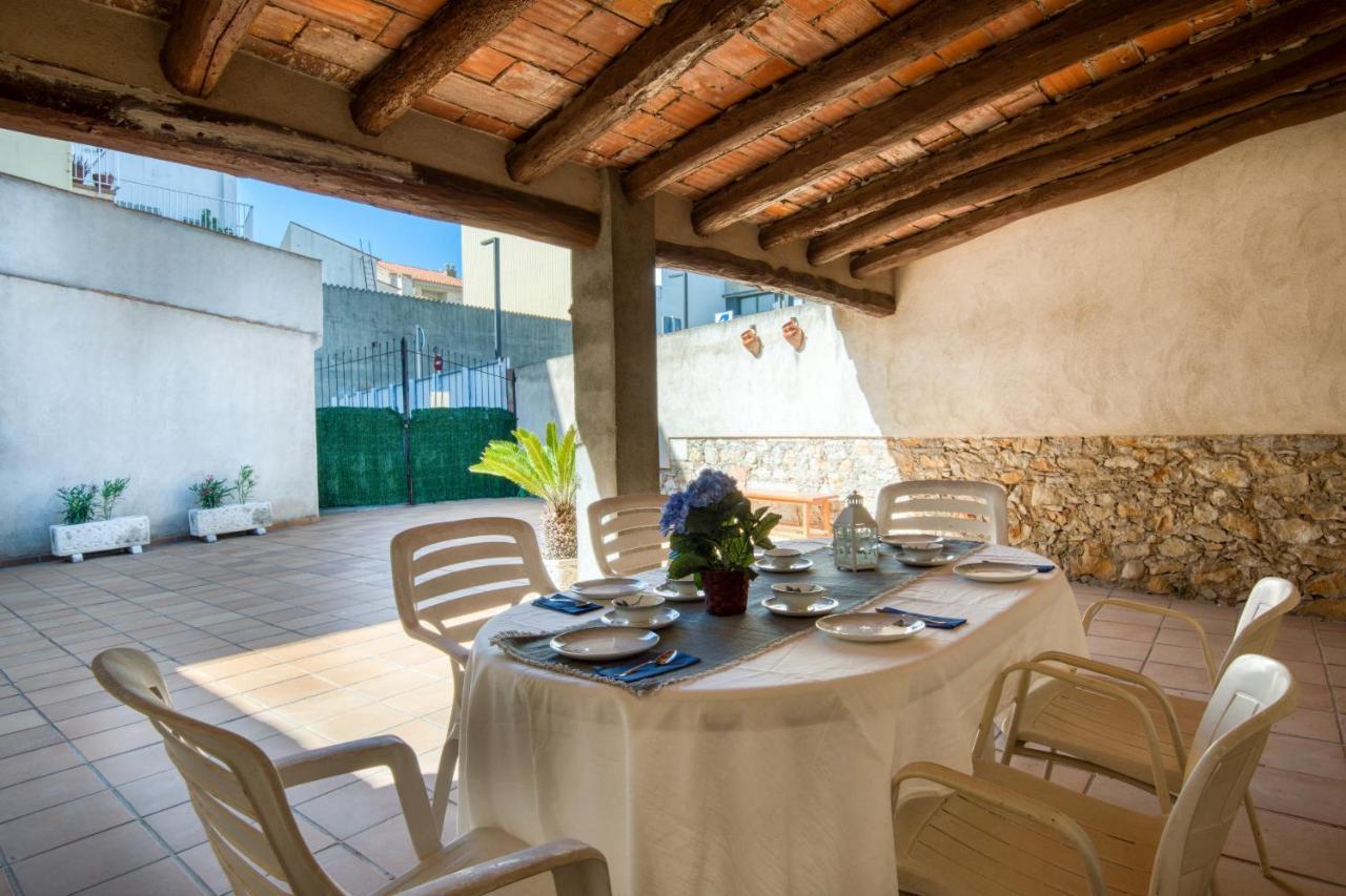 Villa Cal Noi à L' Escala Extérieur photo
